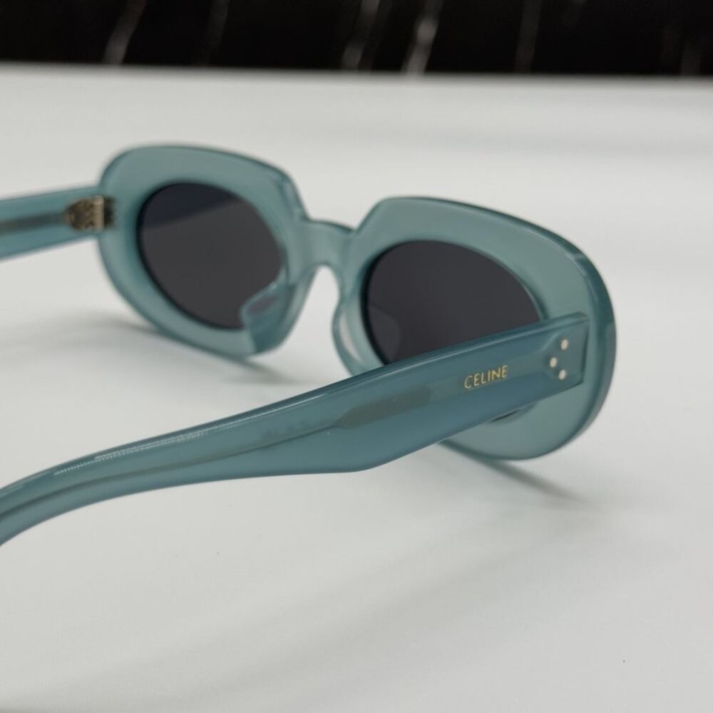 NEW CELINE CL40276U 93N GREEN OVAL WOMEN CELINE SUNGLASSES - Picture 5 of 10